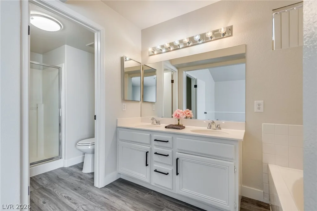 3822 Pink Frost, North Las Vegas, NV 89032