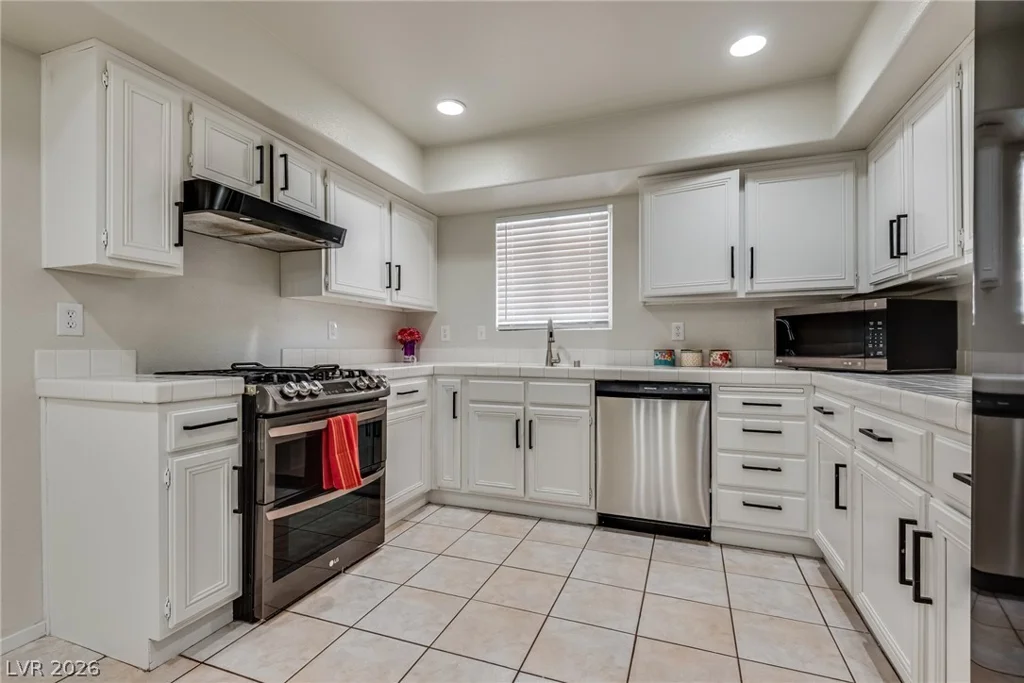 3822 Pink Frost, North Las Vegas, NV 89032