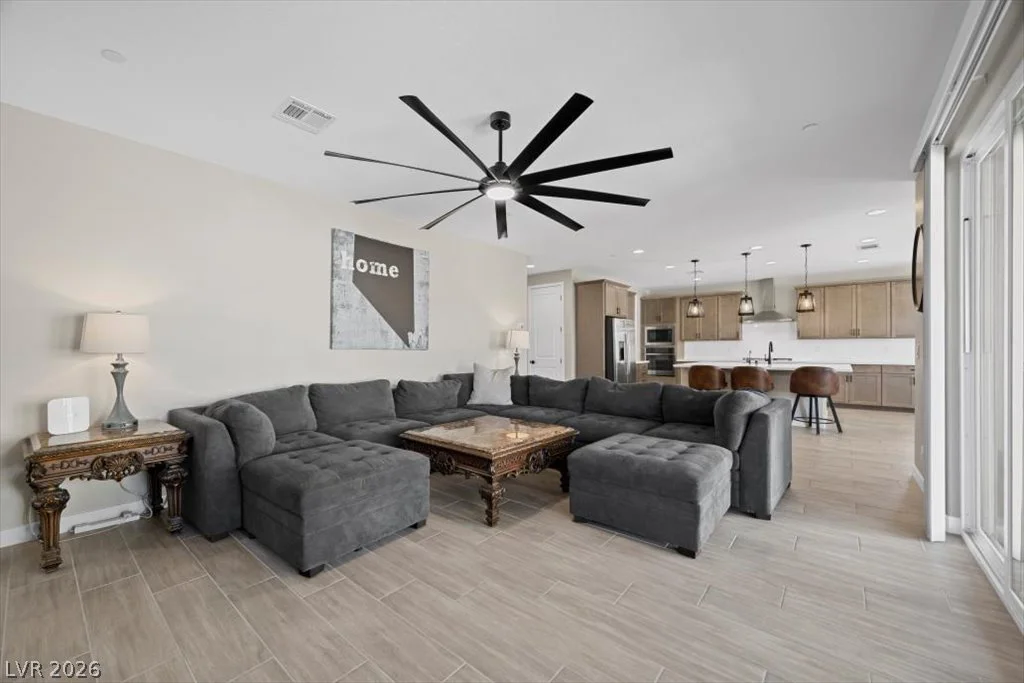 9996 Belikove Manor, Las Vegas, NV 89178