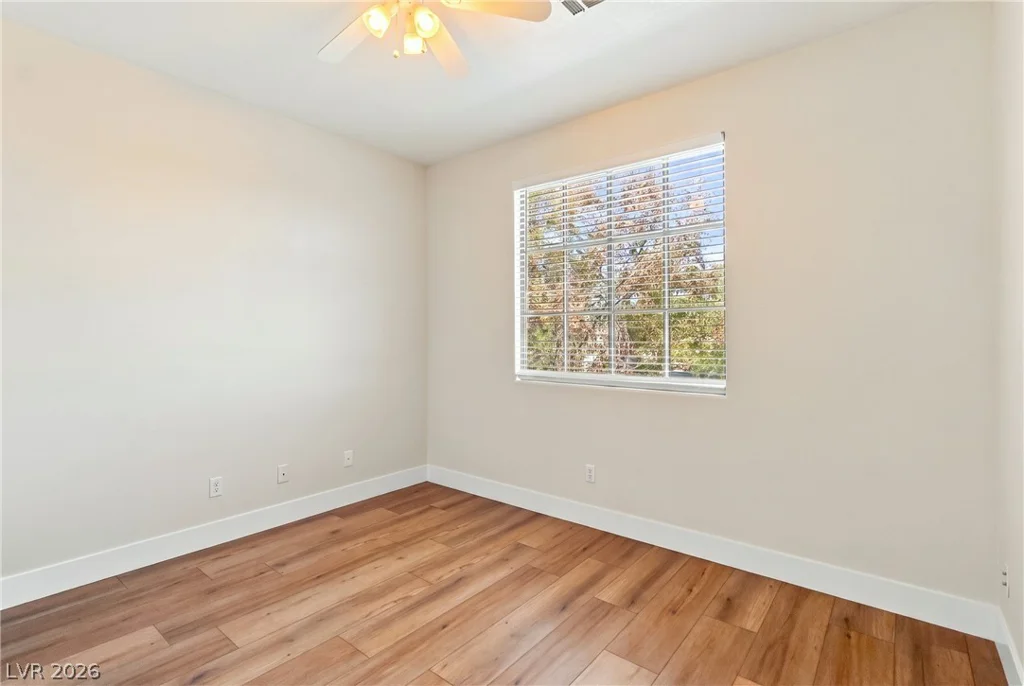 7589 Splashing Rock, Las Vegas, NV 89131