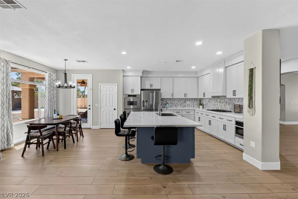 9304 Empire Rock, Las Vegas, NV 89143