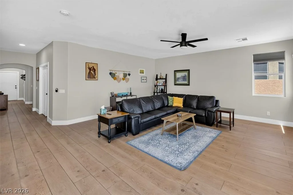 9304 Empire Rock, Las Vegas, NV 89143