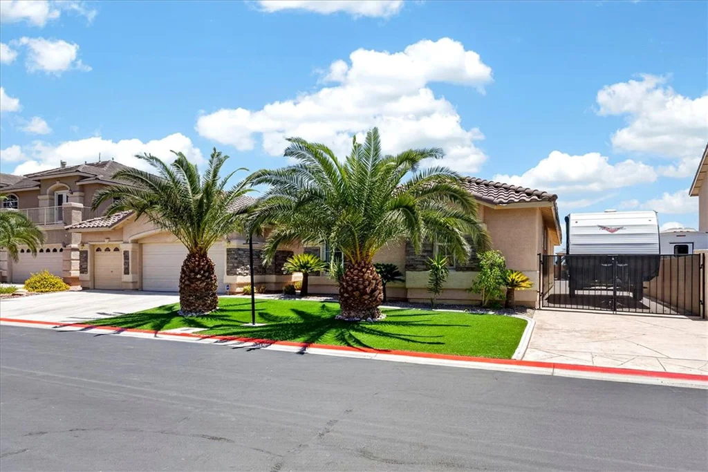 9304 Empire Rock, Las Vegas, NV 89143