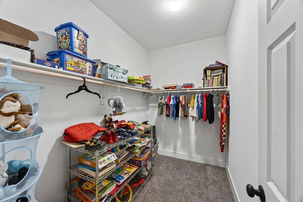 9304 Empire Rock, Las Vegas, NV 89143