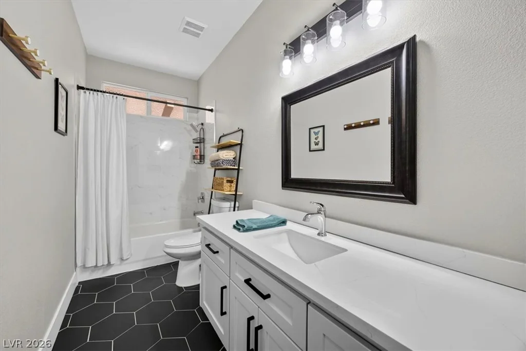 9304 Empire Rock, Las Vegas, NV 89143