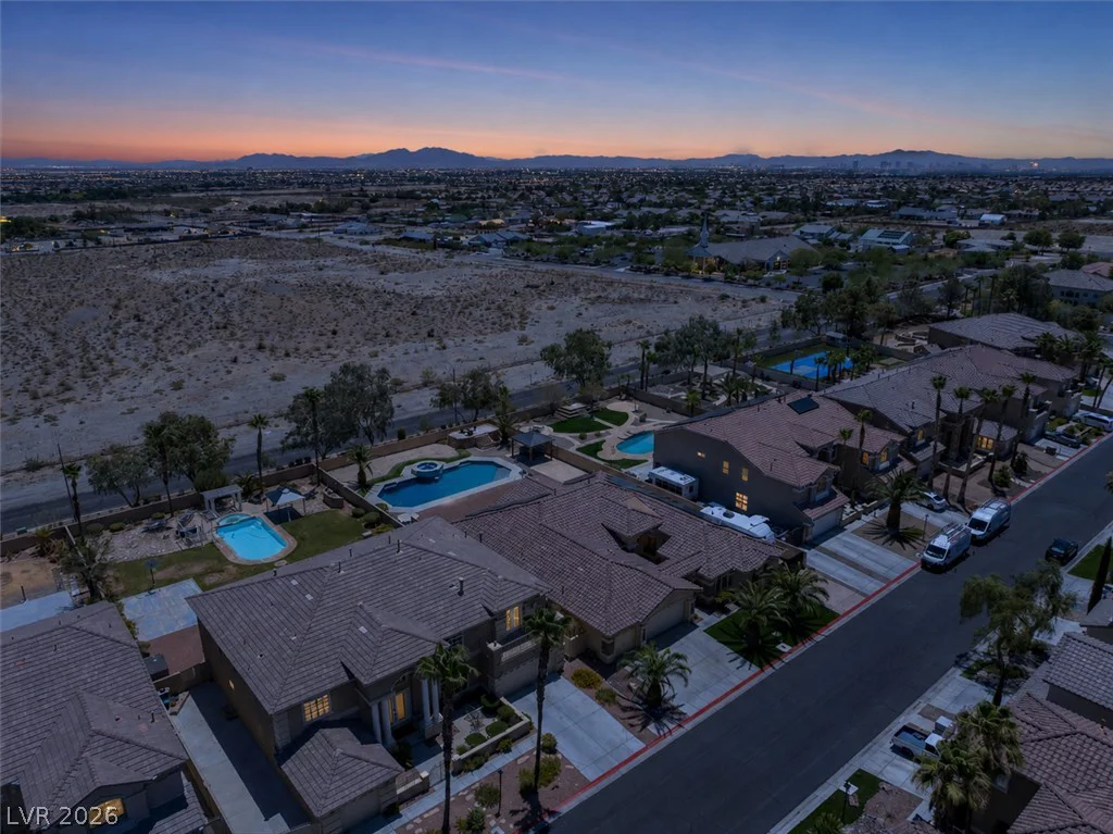 9304 Empire Rock, Las Vegas, NV 89143
