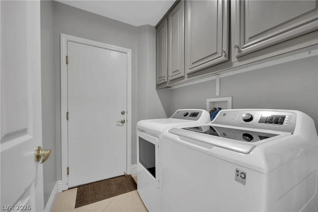6277 Cyclone, Las Vegas, NV 89110