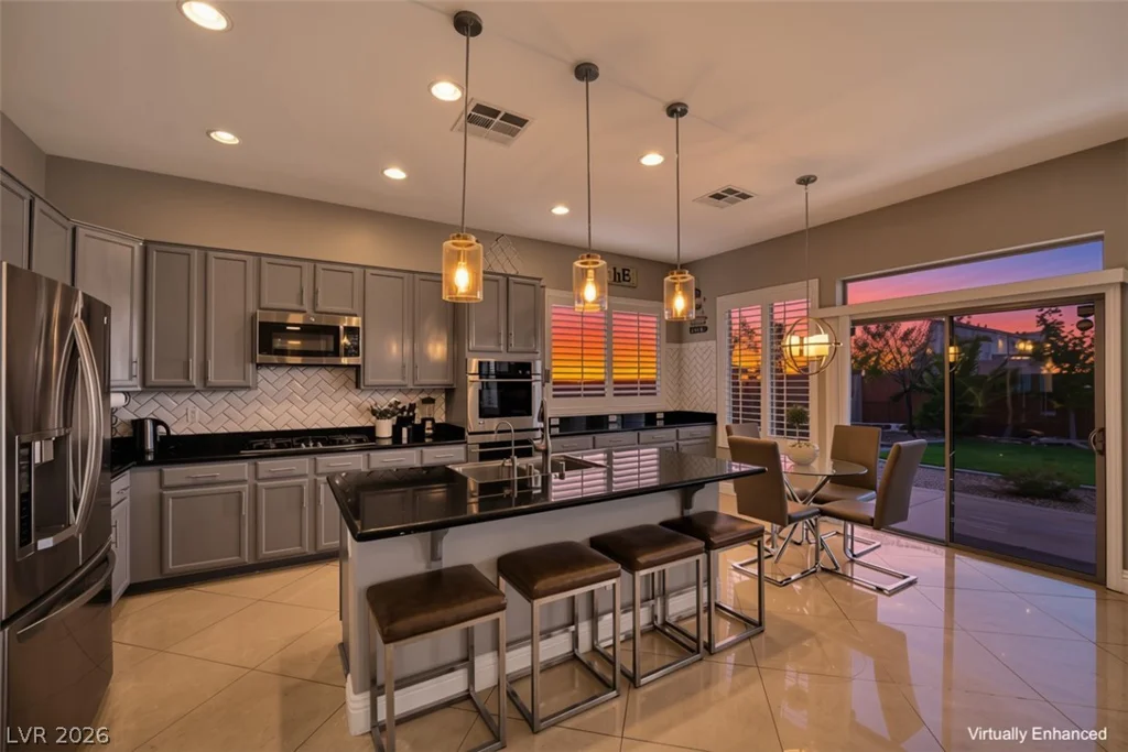 6277 Cyclone, Las Vegas, NV 89110