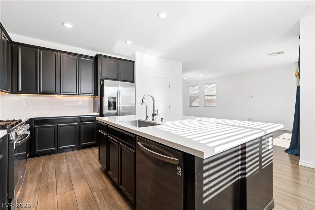 3016 moulin heights, Las Vegas, NV 89156
