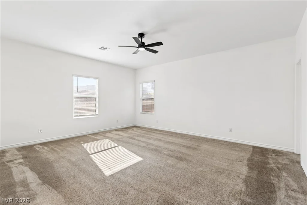 3016 moulin heights, Las Vegas, NV 89156