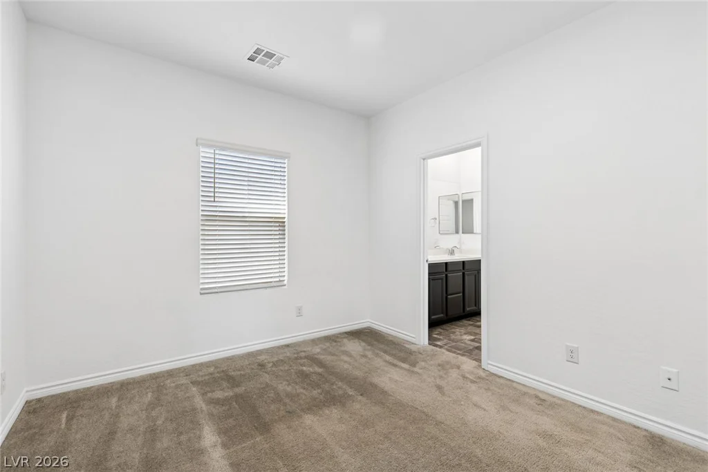 3016 moulin heights, Las Vegas, NV 89156