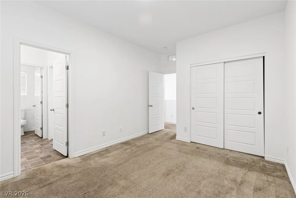 3016 moulin heights, Las Vegas, NV 89156