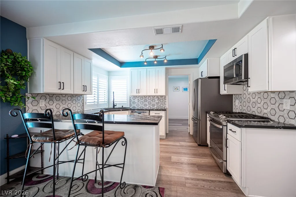 9024 Feather River, Las Vegas, NV 89117