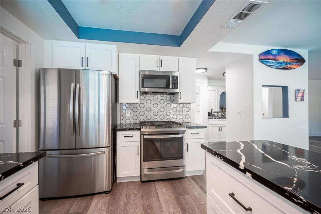 9024 Feather River, Las Vegas, NV 89117
