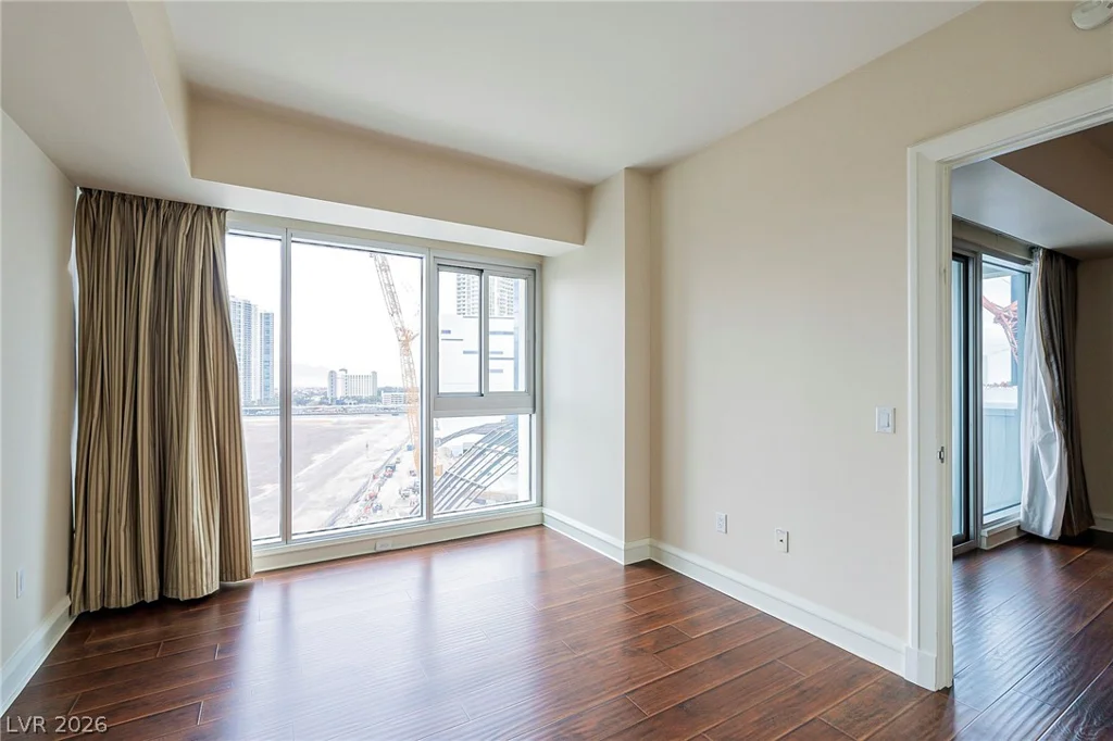 2700 Las Vegas, Las Vegas, NV 89109