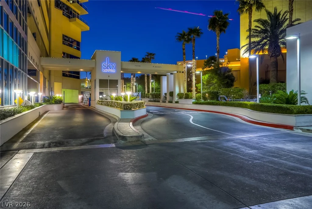 2700 Las Vegas, Las Vegas, NV 89109