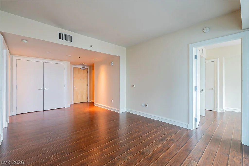 2700 Las Vegas, Las Vegas, NV 89109