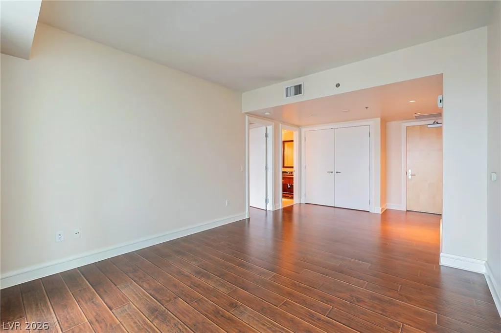 2700 Las Vegas, Las Vegas, NV 89109