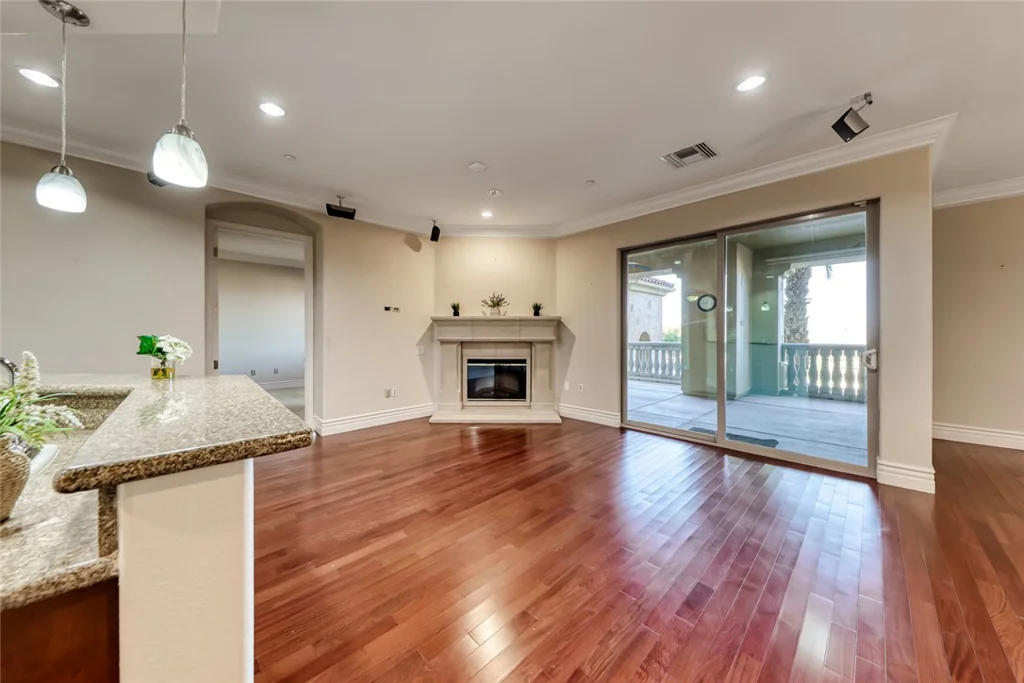 20 Via Mantova, Henderson, NV 89011