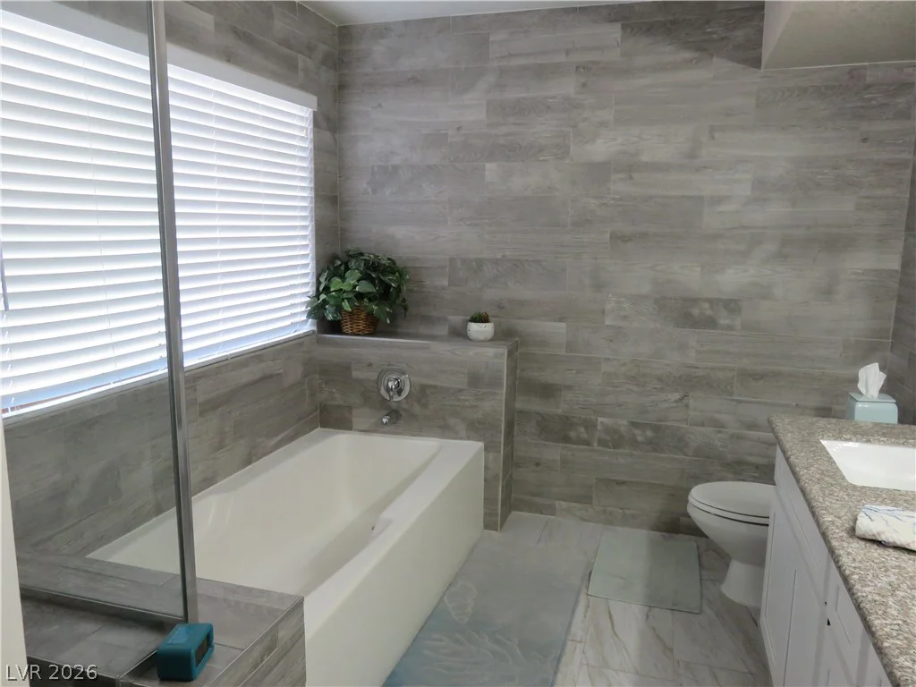6208 Sierra Pines, Las Vegas, NV 89130