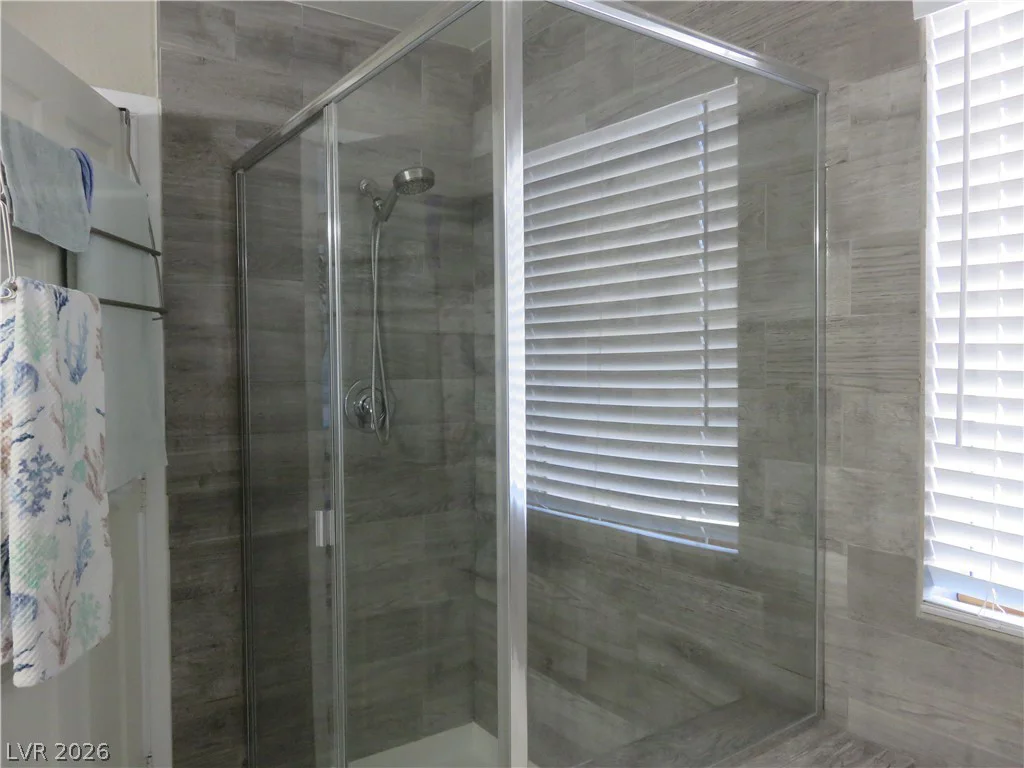 6208 Sierra Pines, Las Vegas, NV 89130