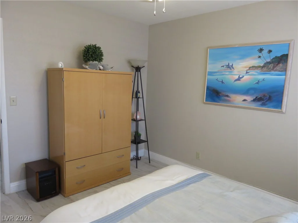 6208 Sierra Pines, Las Vegas, NV 89130