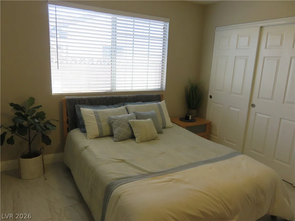 6208 Sierra Pines, Las Vegas, NV 89130