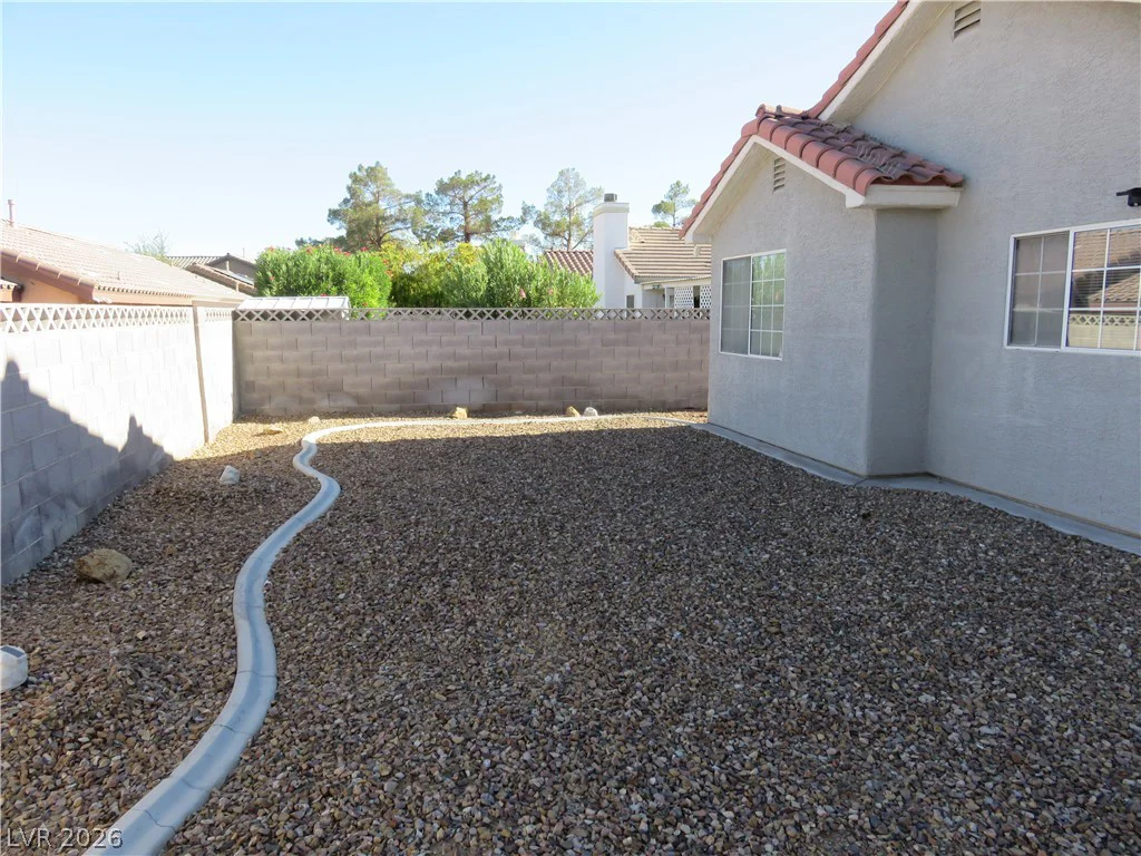 6208 Sierra Pines, Las Vegas, NV 89130