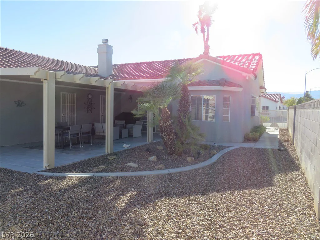 6208 Sierra Pines, Las Vegas, NV 89130