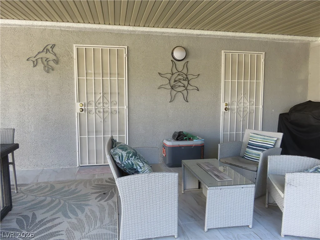 6208 Sierra Pines, Las Vegas, NV 89130