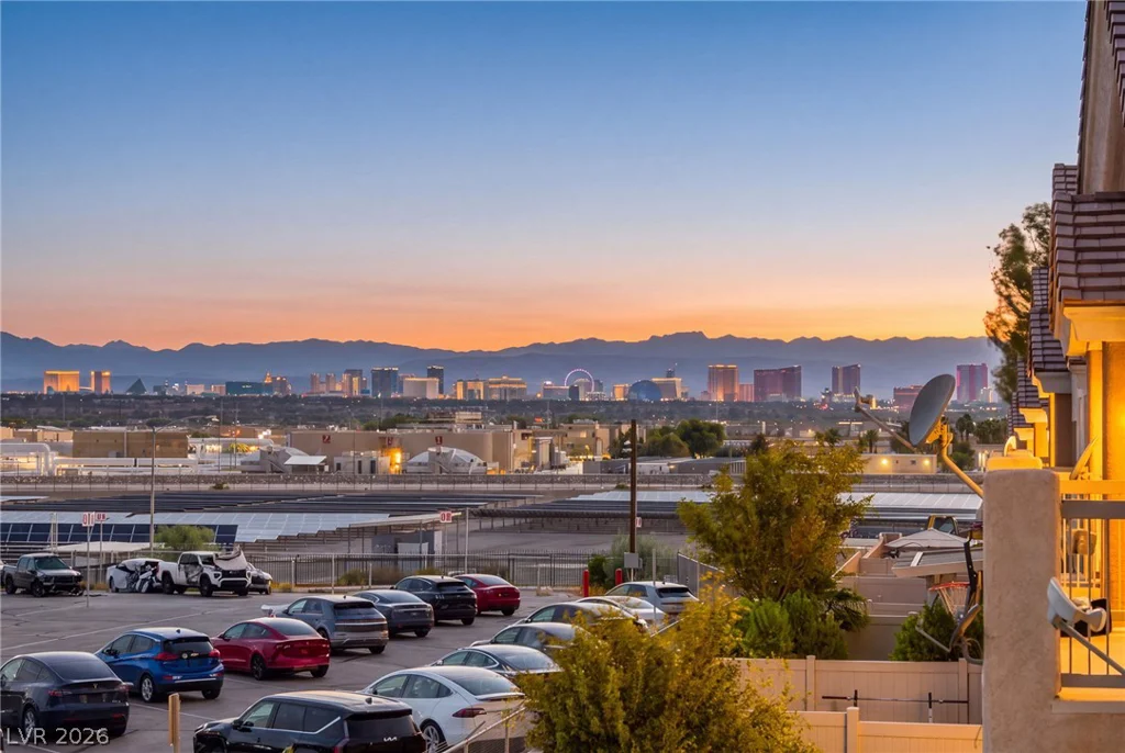 6445 Za Zu Pitts, Las Vegas, NV 89122