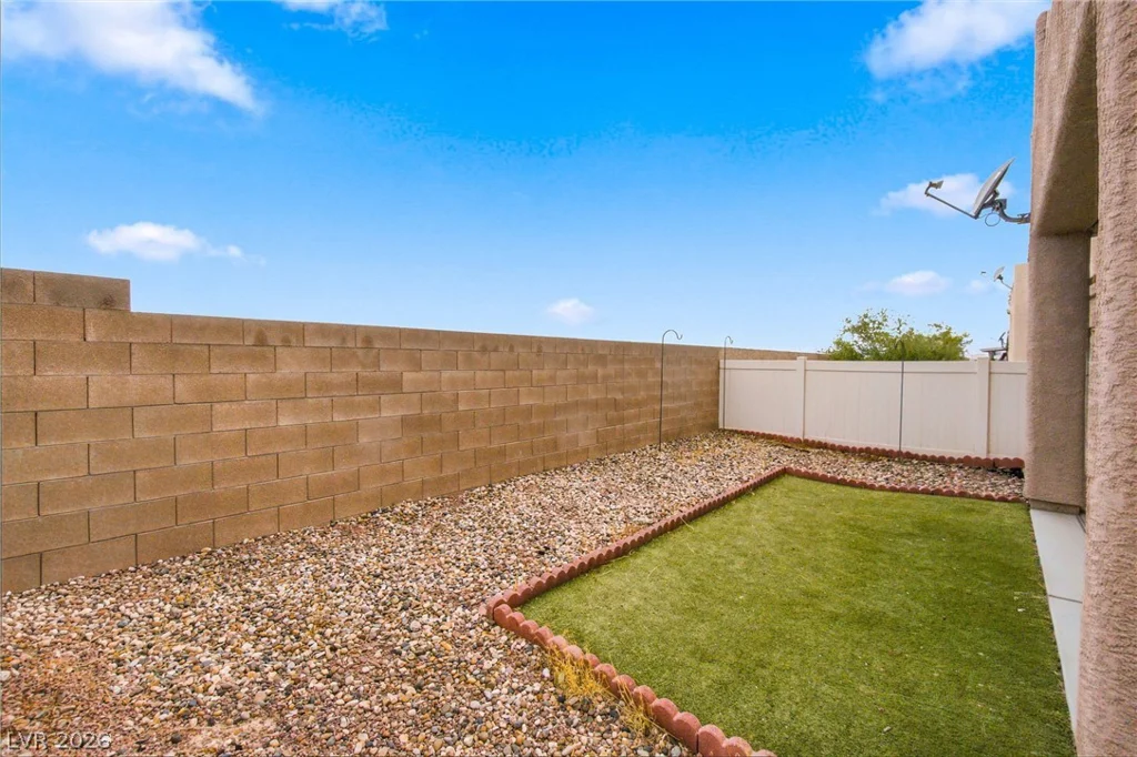 6445 Za Zu Pitts, Las Vegas, NV 89122