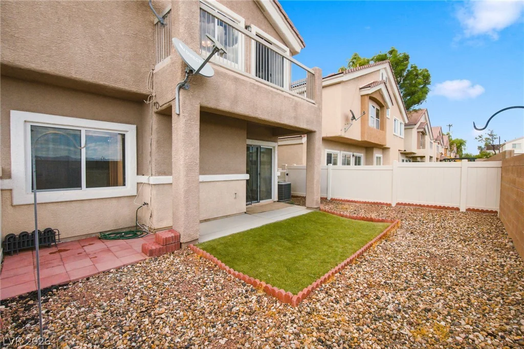 6445 Za Zu Pitts, Las Vegas, NV 89122