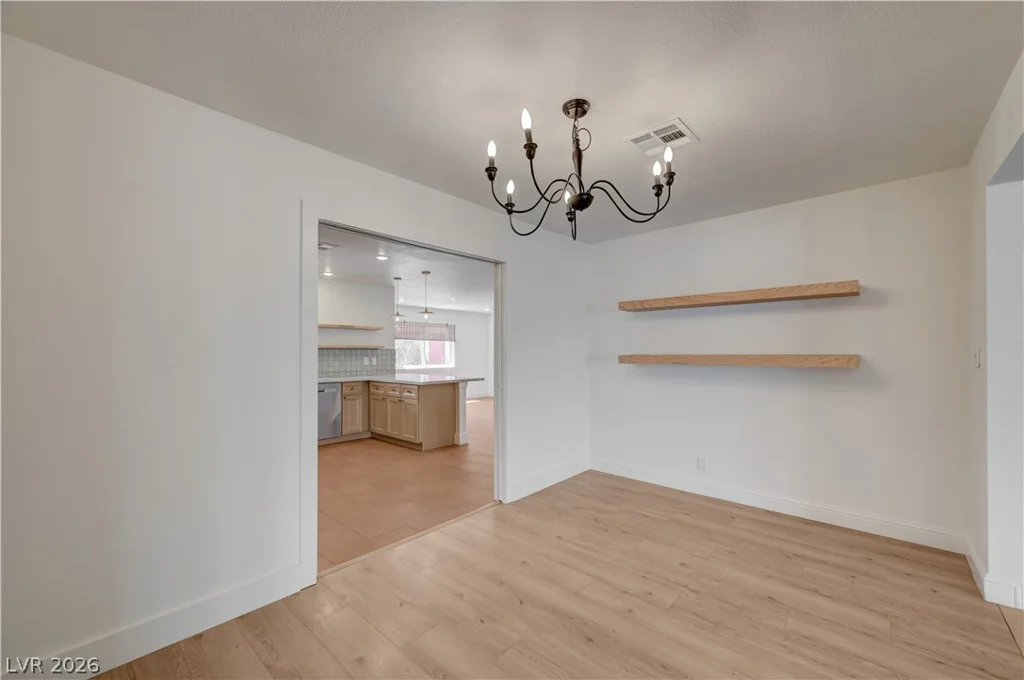 3507 La Paloma, Las Vegas, NV 89121