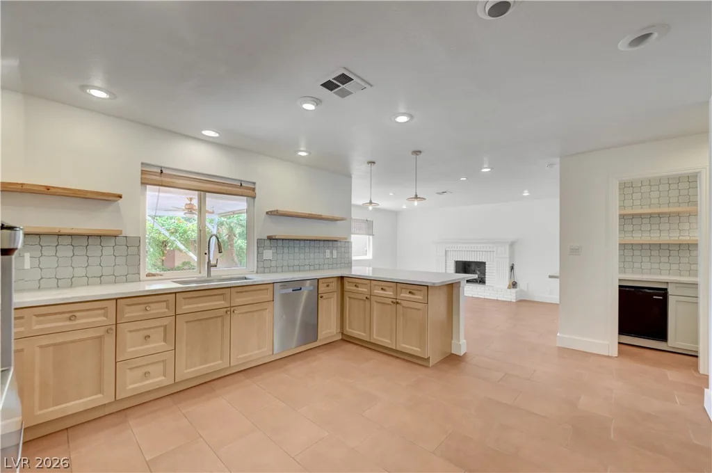 3507 La Paloma, Las Vegas, NV 89121