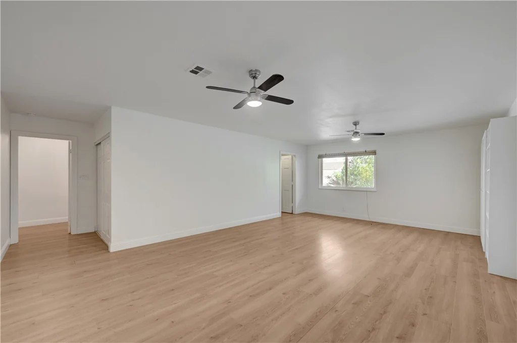 3507 La Paloma, Las Vegas, NV 89121