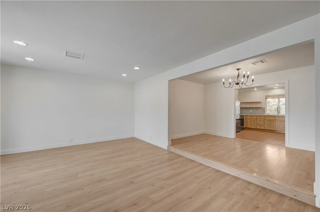 3507 La Paloma, Las Vegas, NV 89121