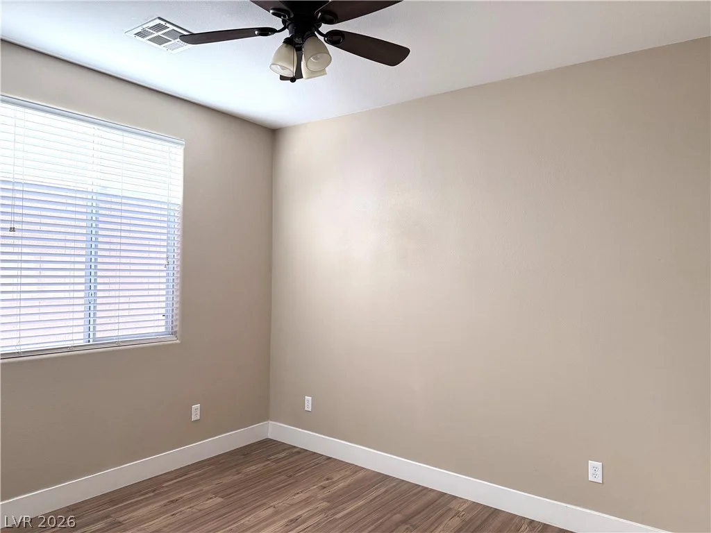 10229 Pine Ridge Peak, Las Vegas, NV 89166