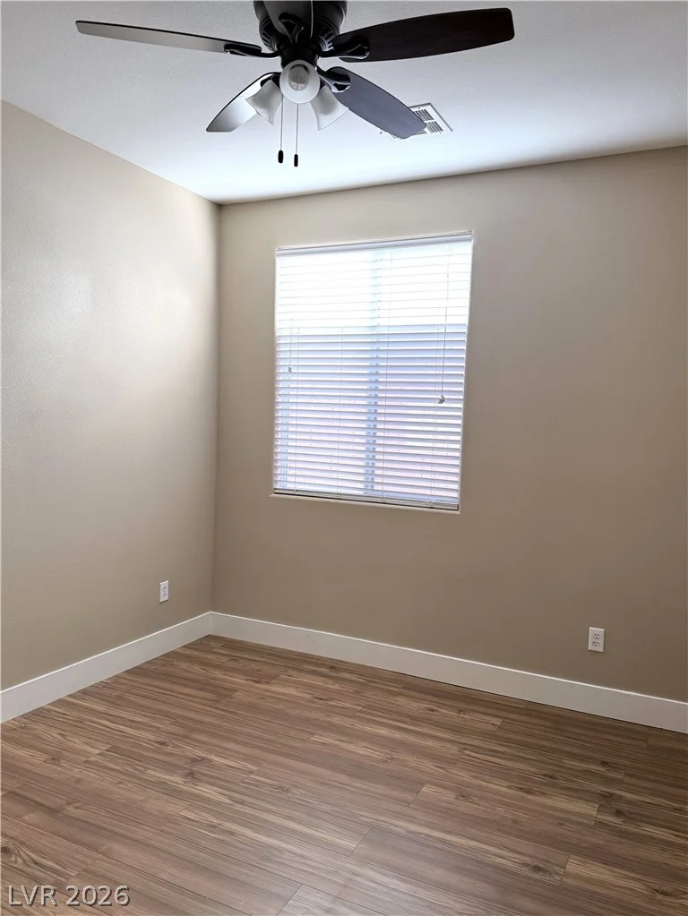 10229 Pine Ridge Peak, Las Vegas, NV 89166