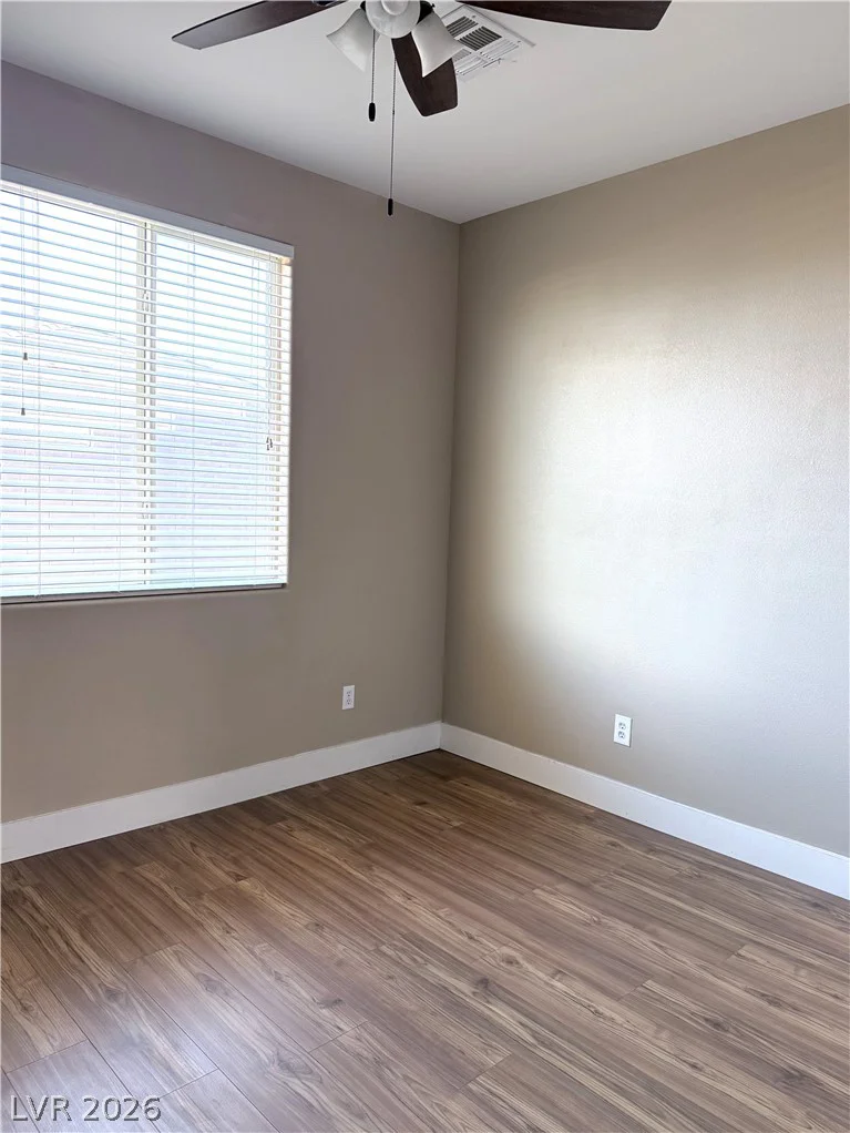 10229 Pine Ridge Peak, Las Vegas, NV 89166