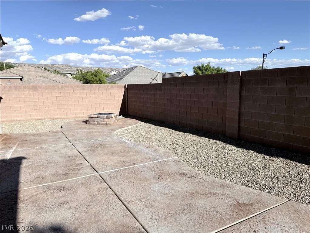 10229 Pine Ridge Peak, Las Vegas, NV 89166