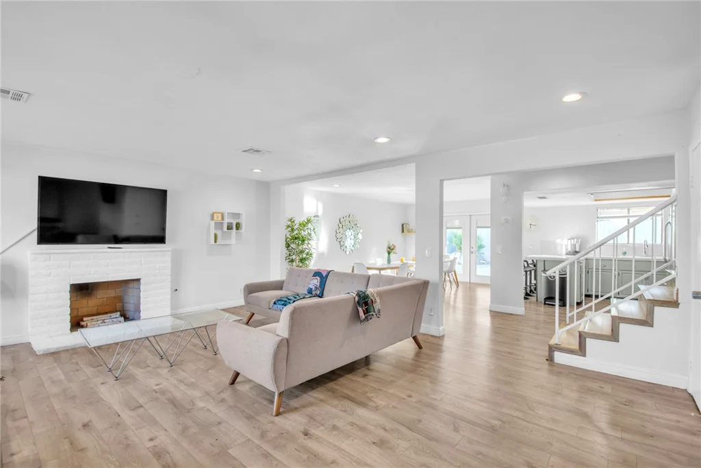 3153 Elmrock, Las Vegas, NV 89121