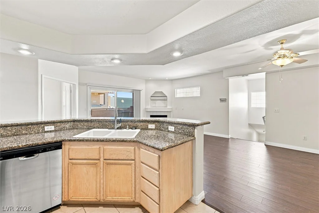 6913 Cobre Azul, Las Vegas, NV 89108