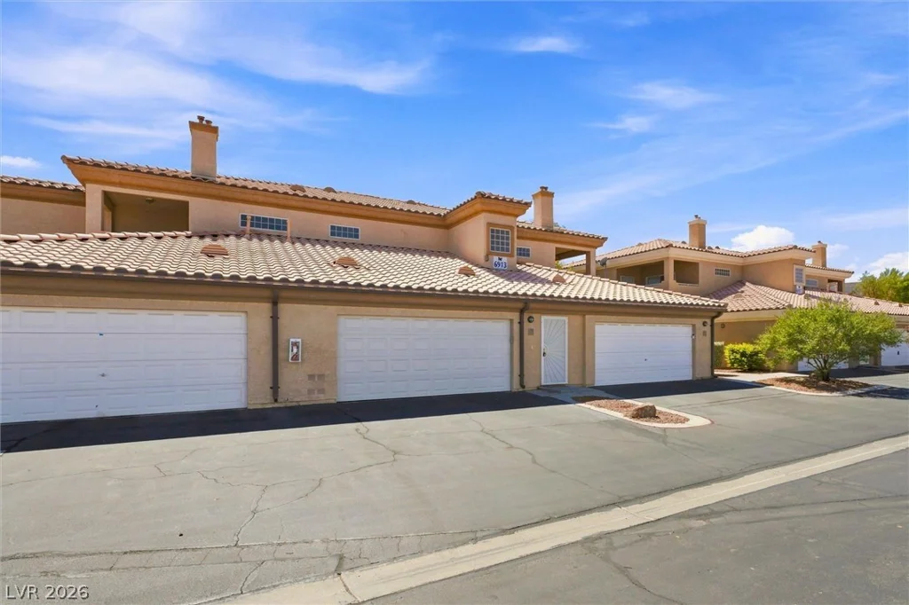6913 Cobre Azul, Las Vegas, NV 89108