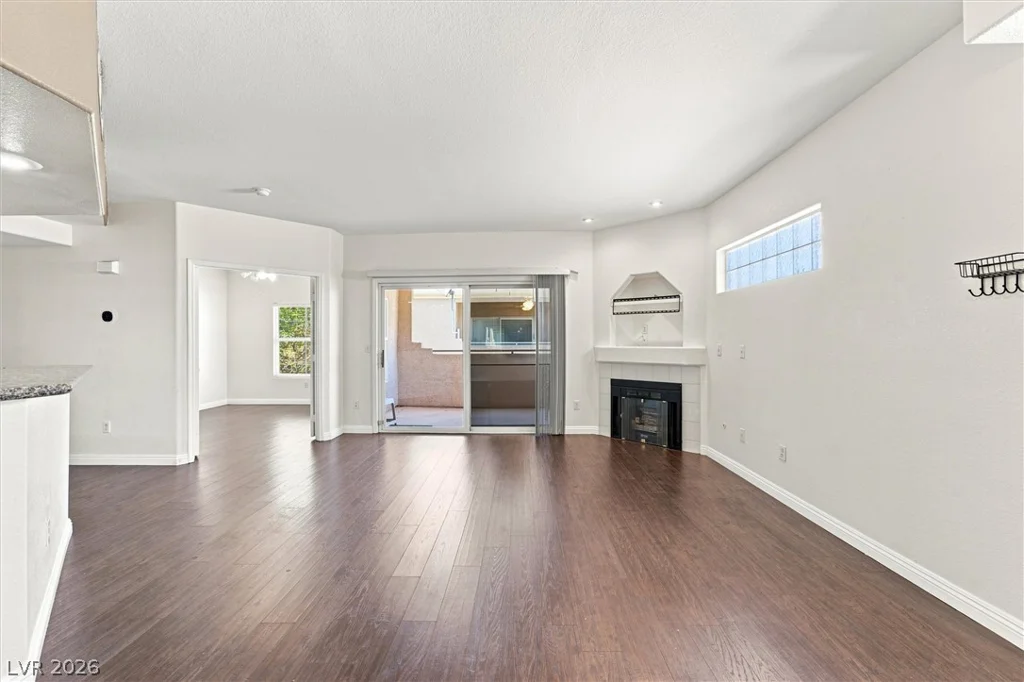 6913 Cobre Azul, Las Vegas, NV 89108