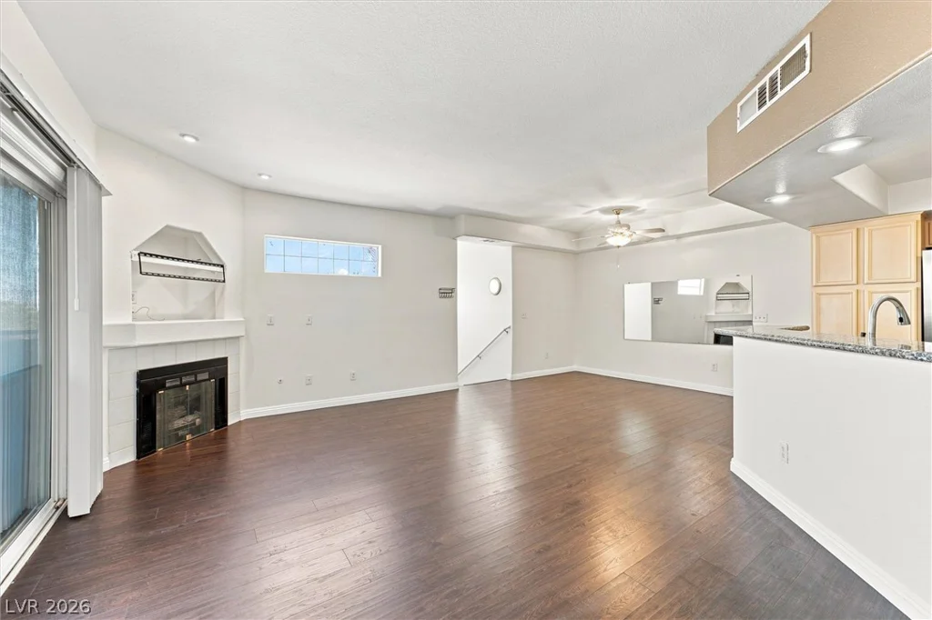 6913 Cobre Azul, Las Vegas, NV 89108