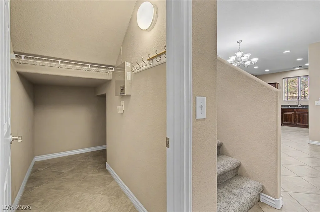 9048 Corrines Point, Las Vegas, NV 89148