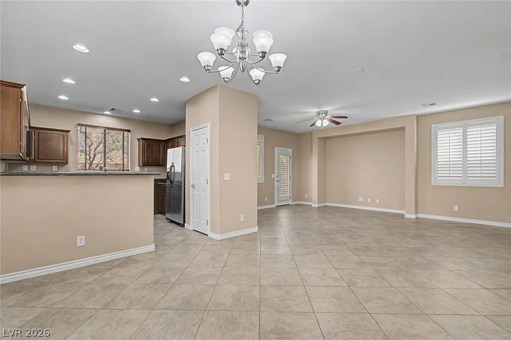 9048 Corrines Point, Las Vegas, NV 89148