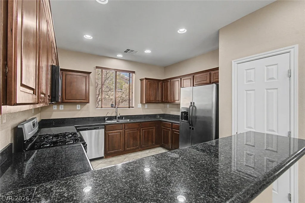 9048 Corrines Point, Las Vegas, NV 89148