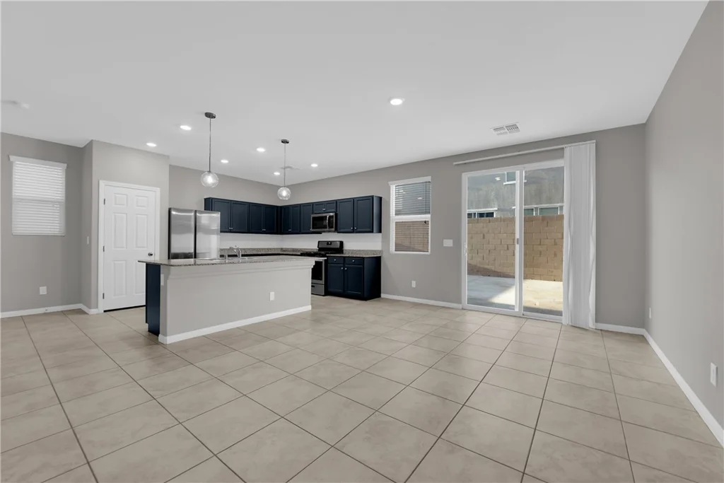7081 Baza, Las Vegas, NV 89113